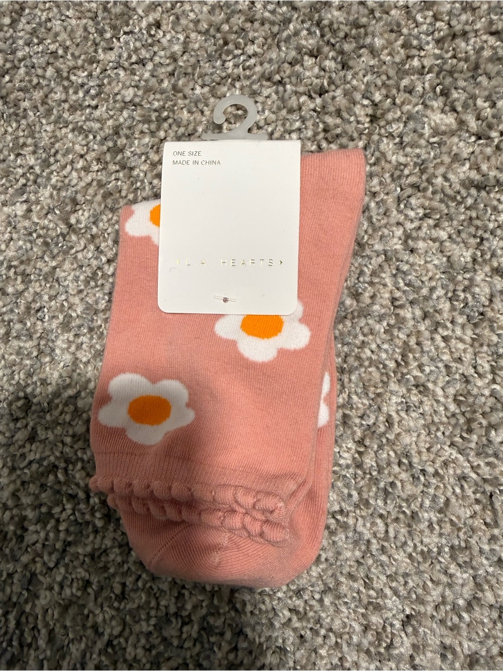 Pink Daisy Crew Socks - Hearts Collection